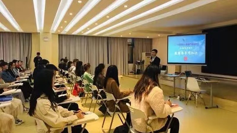 成人教育成人高考培训班排名