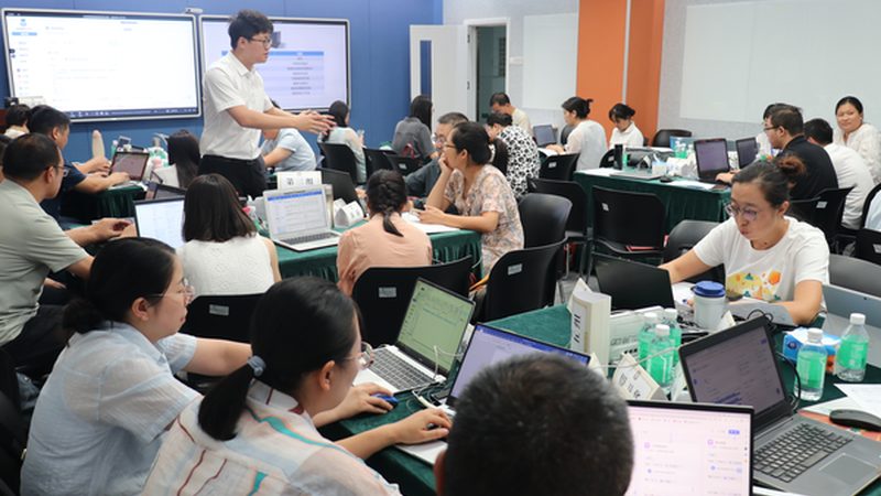 成人高考医学类考试科目解析：科目设置与备考策略