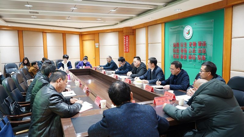 高压电工证复审培训费用通常包括以下几个方面：